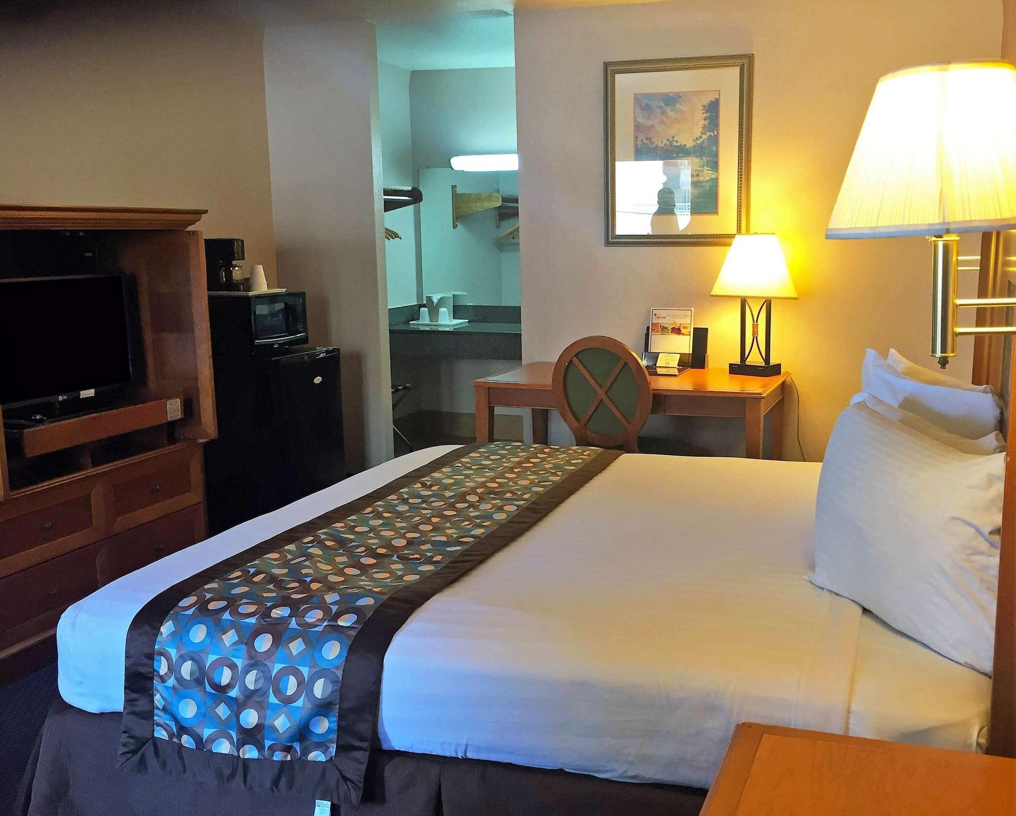 Americas Best Value Inn Остин Екстериор снимка